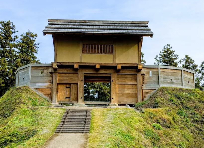 Minowa Castle Ruins, Japan